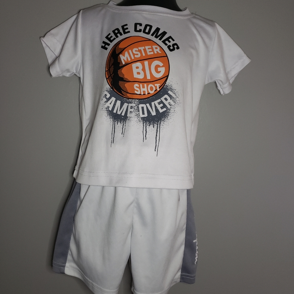 Shorts - Picture 1 of 1